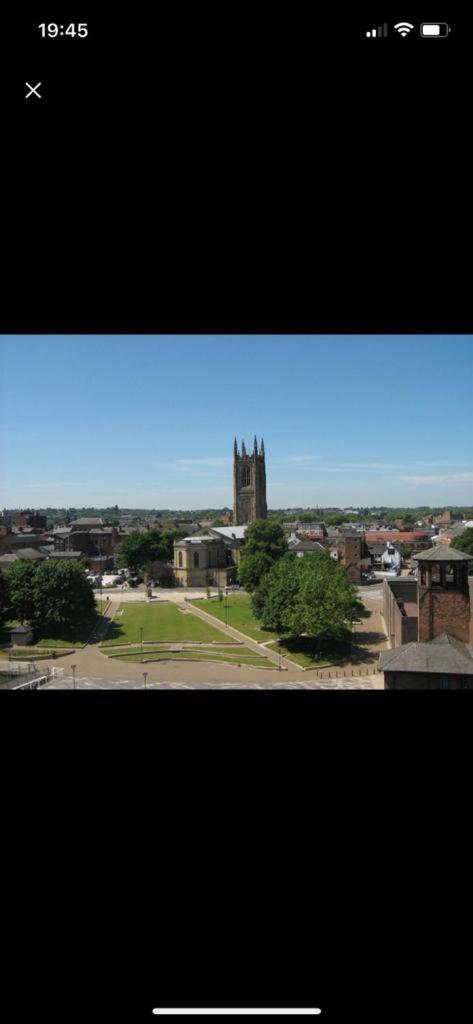 Duplex Apartment In Derby City Centre Ideal For Contractors Exterior foto